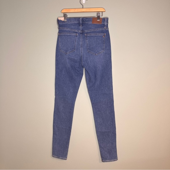 Madewell 10'' High-Rise Skinny Jeans in Dewitt Wash: Button-Front TENCEL Denim - Picture 9 of 10